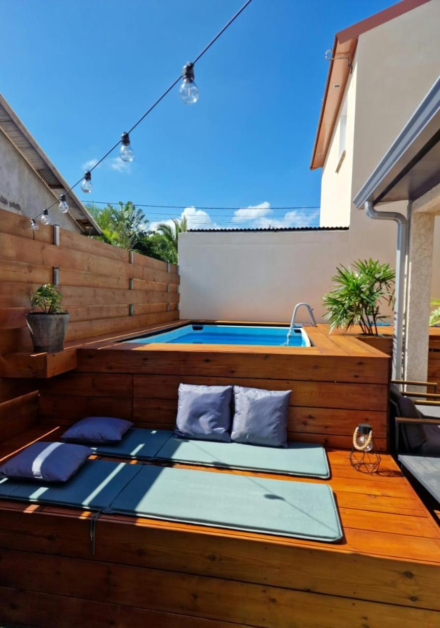 La Villa Day **** Les Cocos Экстерьер фото